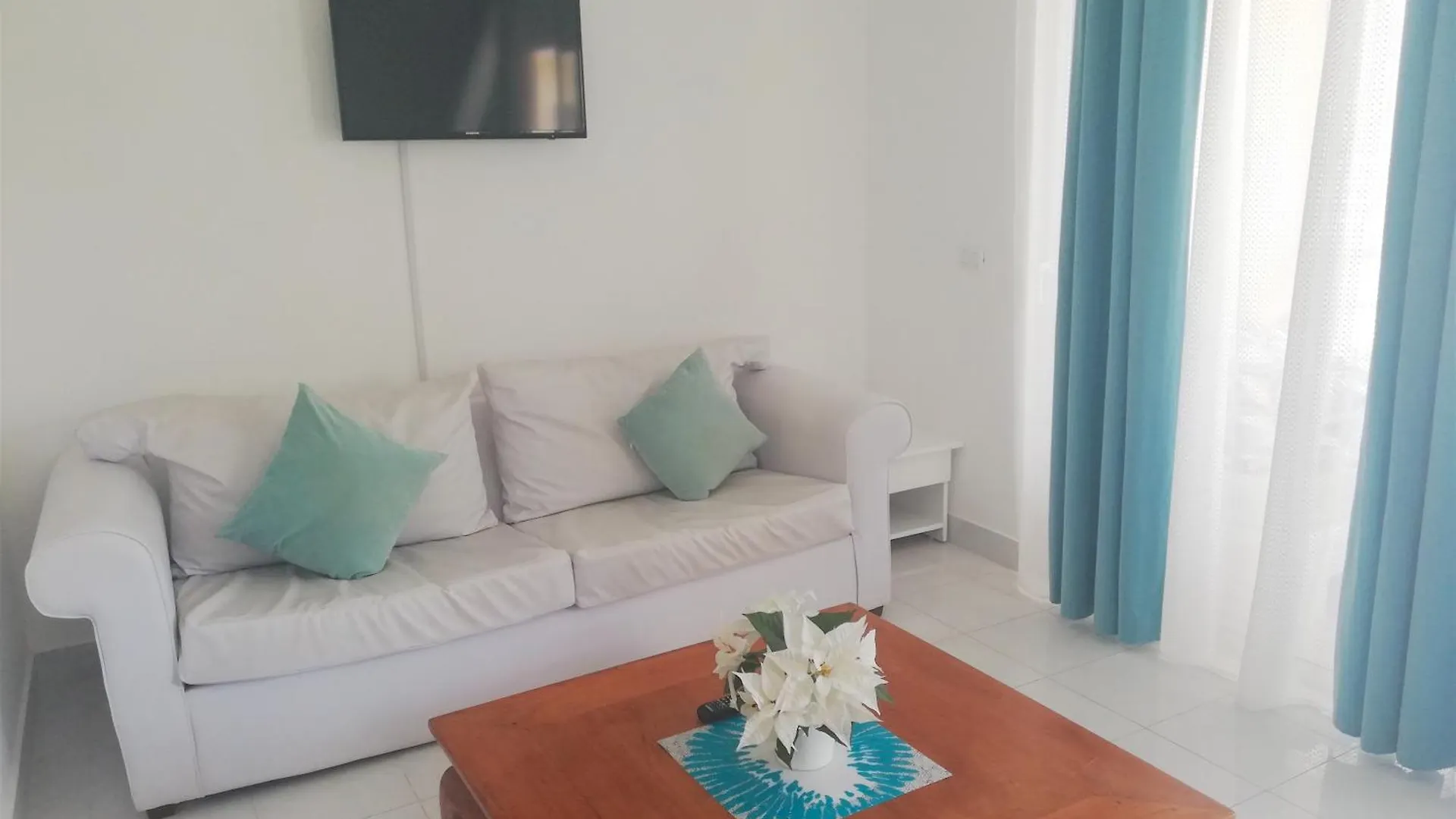Coral Villas And Suites Playa Los Corales Punta Cana