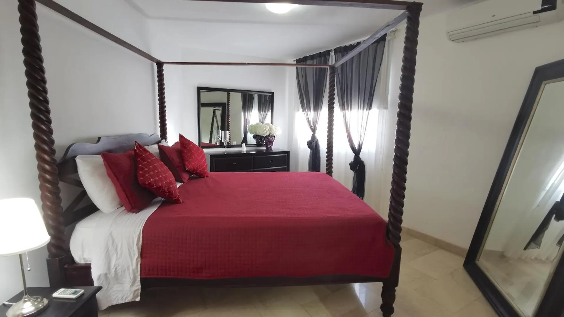 Coral Villas And Suites Playa Los Corales Punta Cana 0*,